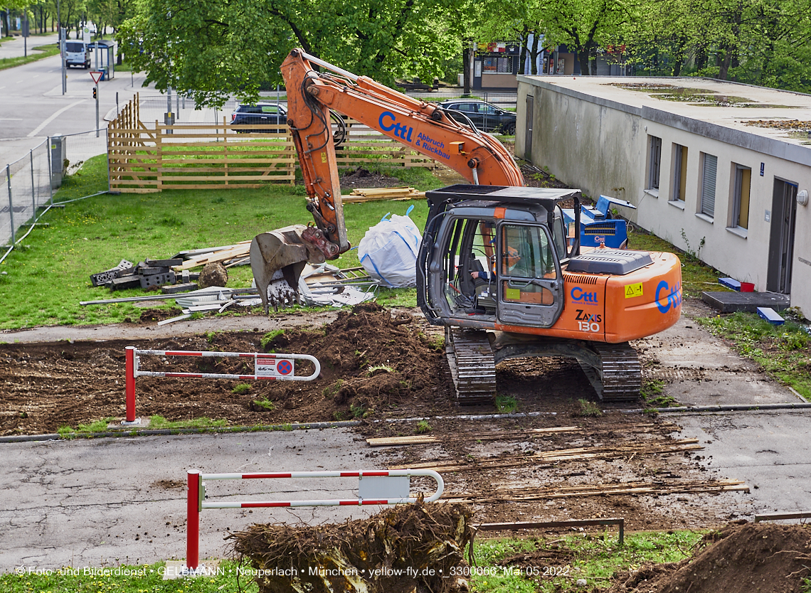 05.05.2022 - Baustelle am Haus für Kinder in Neuperlach